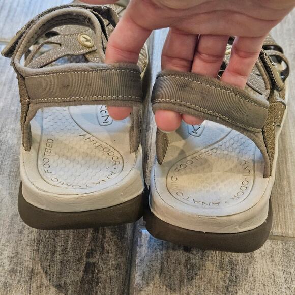 Keen Rose Sandals Women’s 10.5 Gray Water Hiking Sport Strap Outdoor Trail - Picture 6 of 10